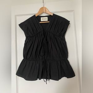 Tove shirt worn once